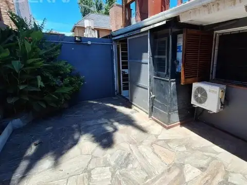CASA EN VENTA EN SAN ISIDRO CON RENTA