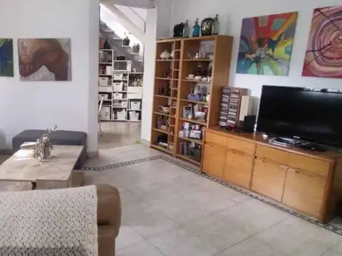Oportunidad! u$s 1303 x m2 Venta Casa 6 amb Villa Devoto