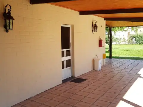 Espectacular frente al río