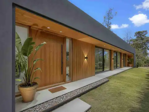 CASA EN VENTA BARRIO PRIVADO DISTRITO 52 LA CAÑADA