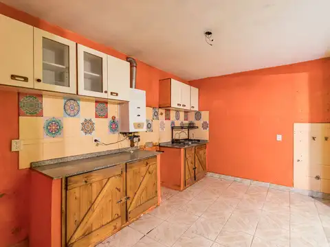 Depto Tipo Casa 5 ambientes con 1 baño