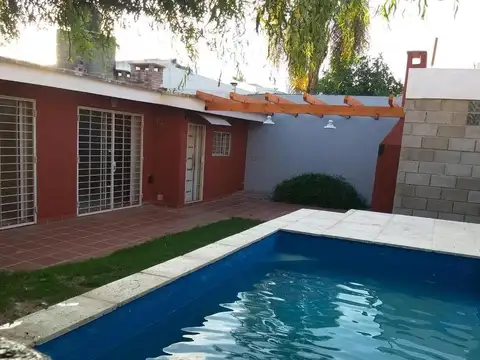 Depto Tipo Casa en Venta de 3 ambientes