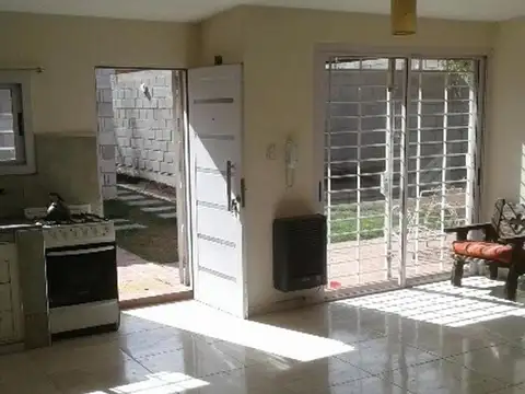 Depto Tipo Casa en Venta 10 años