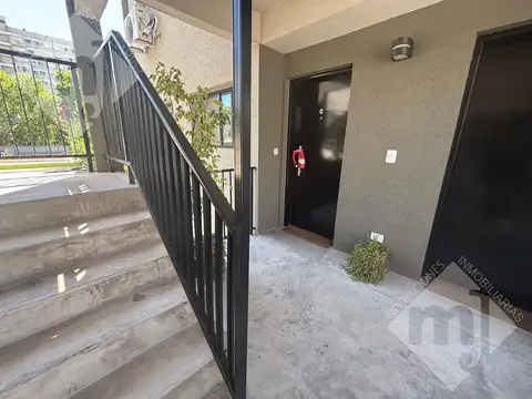 Departamento en Venta en San Fernando Vías  /  Centro, USD 168.000