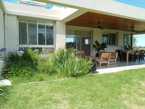 ARA, San Juan 4012, Funes, San 4000