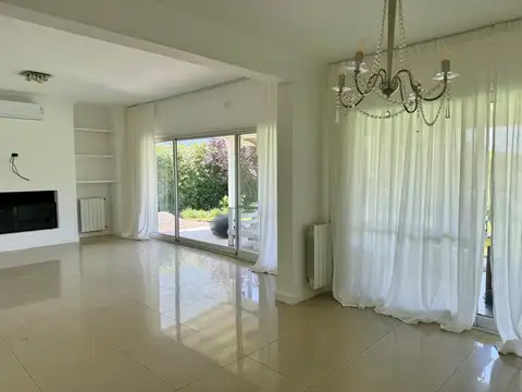 Casa en Alquiler en Nordelta Los Castores, USD 4.500