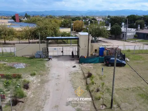 Terreno en Venta 30  mts Fondo