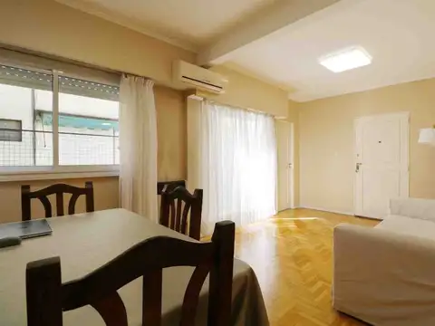Venta depto 3 amb. Palermo, piso alto con balcón
