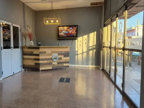 LOCAL EN SAN JUSTO 460 METROS SOBRE AVENIDA