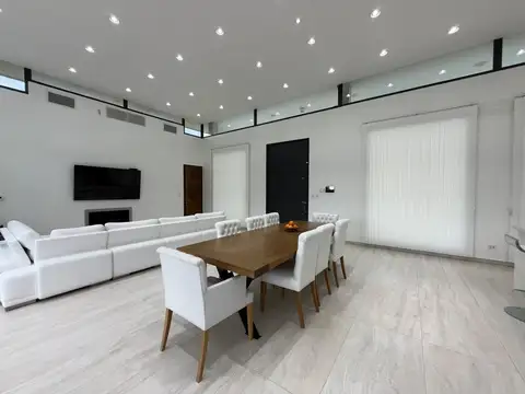 Casa en Venta en La Cándida, USD 365.000