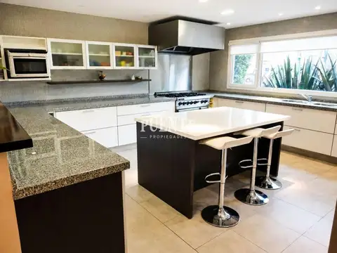 Saint Thomas, Canning - Excelente Casa sobre Lote Doble!