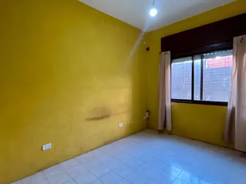 P.H. DOS DORMITORIOS  - CON PARRILLA - EL PALOMAR -  A MTS. DE AV. ROSA