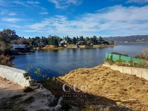 Villa del Lago, Villa Carlos Paz