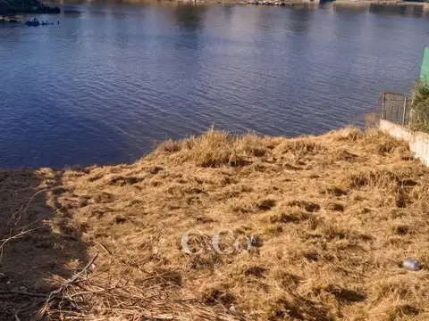 Terreno en Venta en Villa Del Lago, USD 140.000