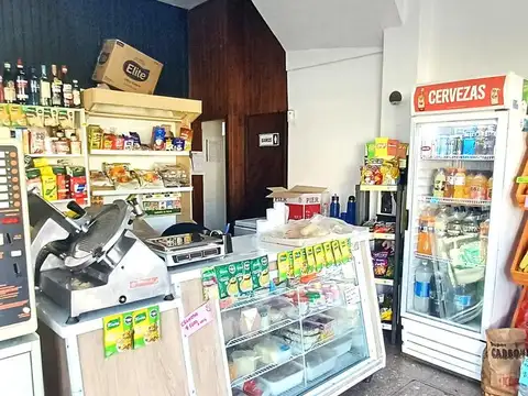Local en Venta 40 años