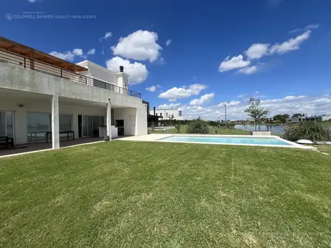 Casa en Alquiler Temporal de 4 dormitorios