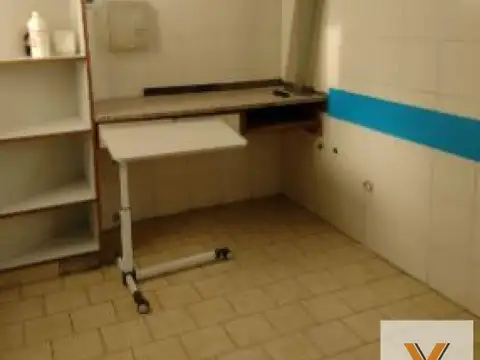 Avenida Hipólito Yrigoyen e/ Santiago del Estero y Comandante Carbonari