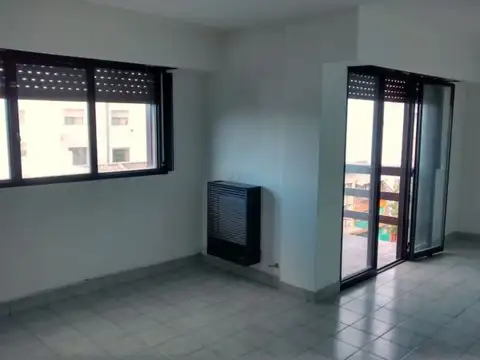 Departamento en Alquiler de 4 ambientes