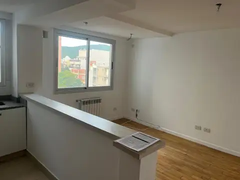 Necochea 200, Piso 4º