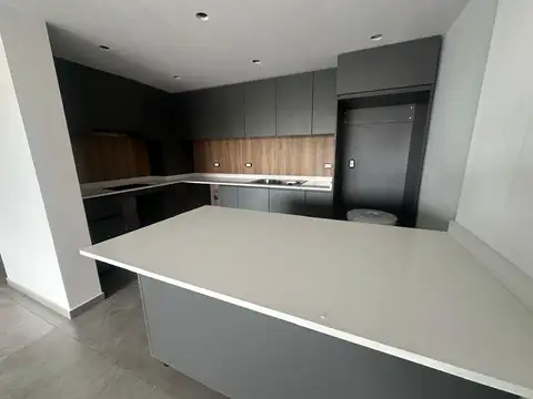 Departamento en Venta en Mataderos, USD 189.000