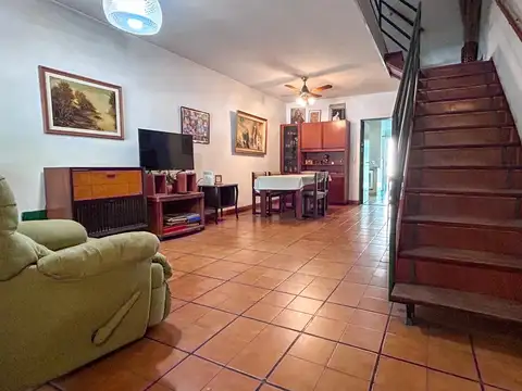 Depto Tipo Casa en Venta de 3 dormitorios