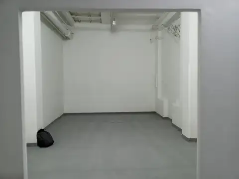 25 de Mayo al 100 | Centro | Oficina / depósito / showroom en 94 m2 | Alquiler c/ exp. e imp. inc.