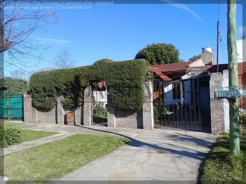 Casa en Marcos Paz Centro