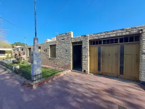 Casa en Venta - A reciclar - 3 dormitorios