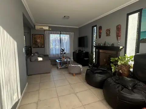 Casa en Venta en Sausalito, USD 270.000
