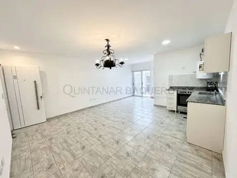 Depto Tipo Casa en Venta de 1 dormitorio