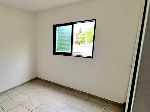 Departamento 5 ambientes con 1 baño