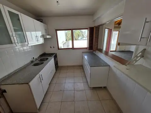 Departamento en Alquiler de 3 ambientes