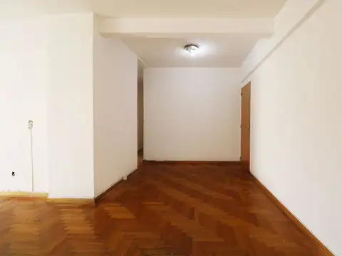 Departamento en Venta en Flores, USD 118.000