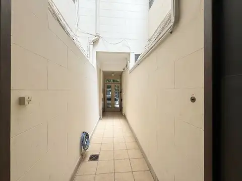 VENTA DEPTO 2 AMBIENTES CON PATIO Y ENTREPISO