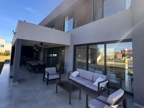 Avenida Gaona 600