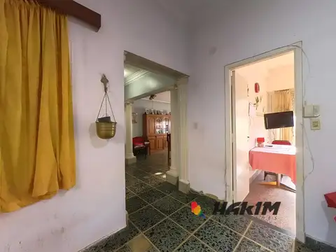 Depto Tipo Casa 4 ambientes con 2 baños