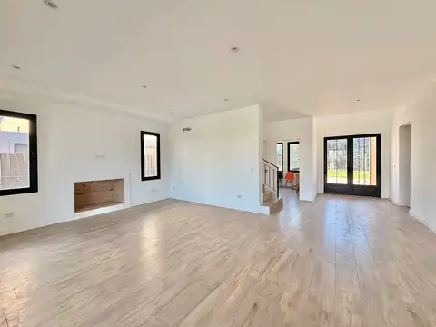 Casa en Alquiler A Estrenar