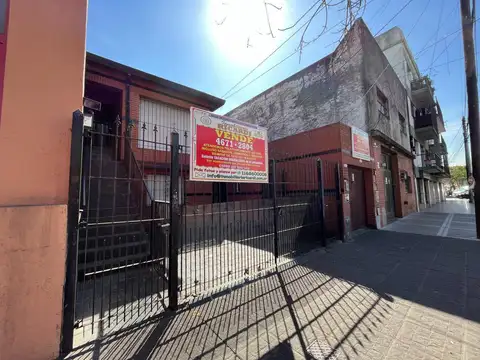 Depto Tipo Casa en Venta de 2 ambientes