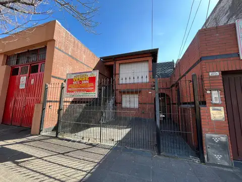 Moron 4635 , Piso PB