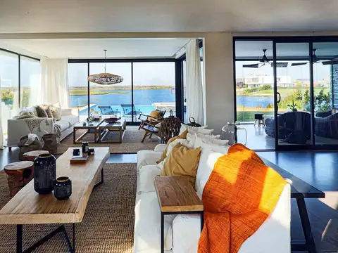 Casa en  Venta en Barrio Costas, Puertos