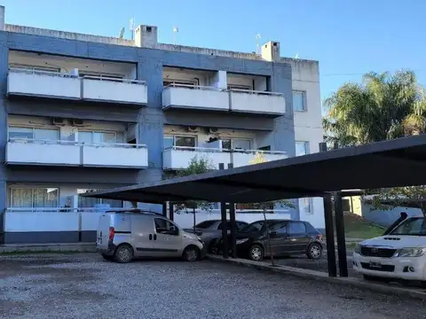 Complejo Aquarella . Entre Av Solano Vera
