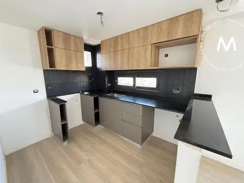 Departamento 4 ambientes con 2 baños