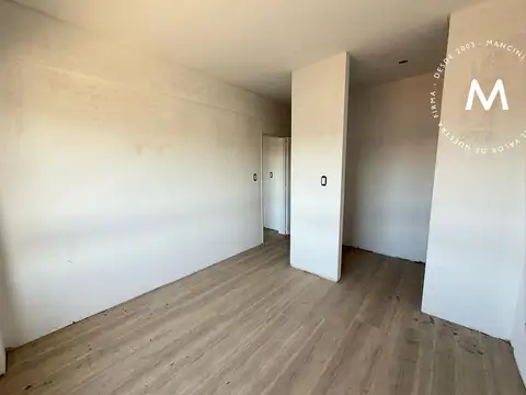 Departamento en Venta en Loma Hermosa, USD 115.200