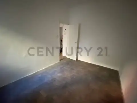 Departamento en Alquiler en Valentin Alsina, $ 700.000