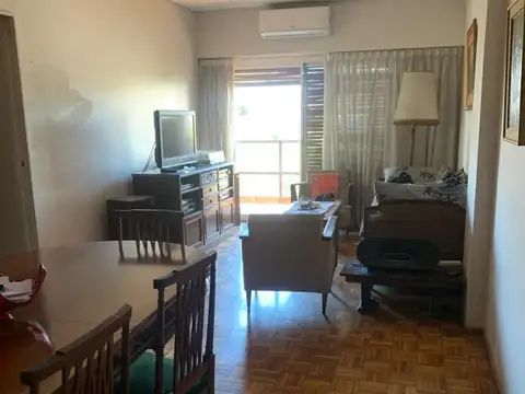 AV LA PLATA 600, Piso 4