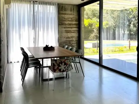 Casa en Alquiler Temporal en Canning, USD 5.500