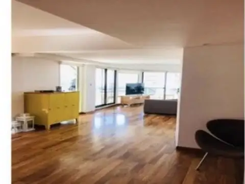 Departamento en Venta de 5 ambientes