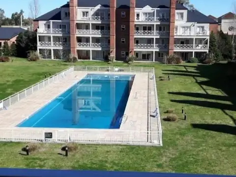 Av Patricias Argentina 1100