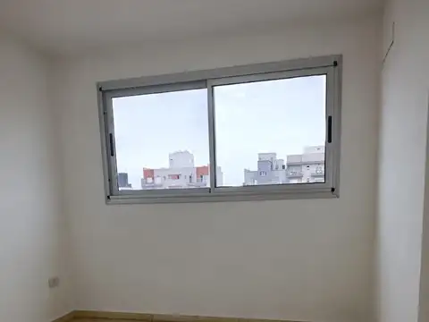 Departamento en Alquiler en Moron, $ 550.000