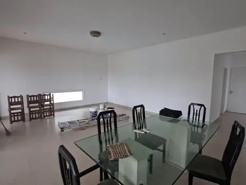 Casa en Alquiler en El Cantón, USD 1.400